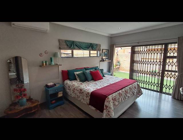4 BEDROOM HOUSE FOR SALE IN NEW REDRUTH